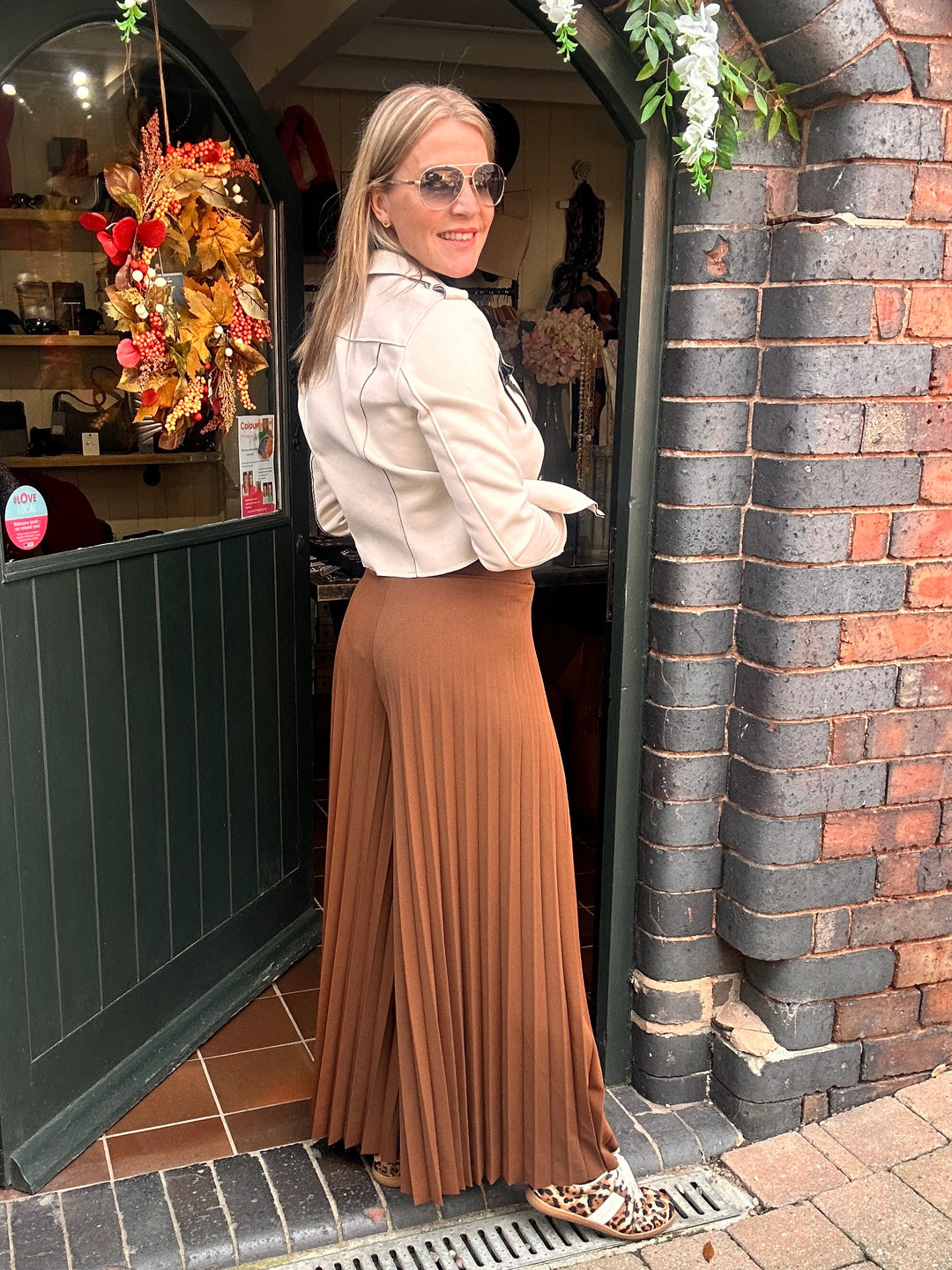 Brown Pleated Trousers