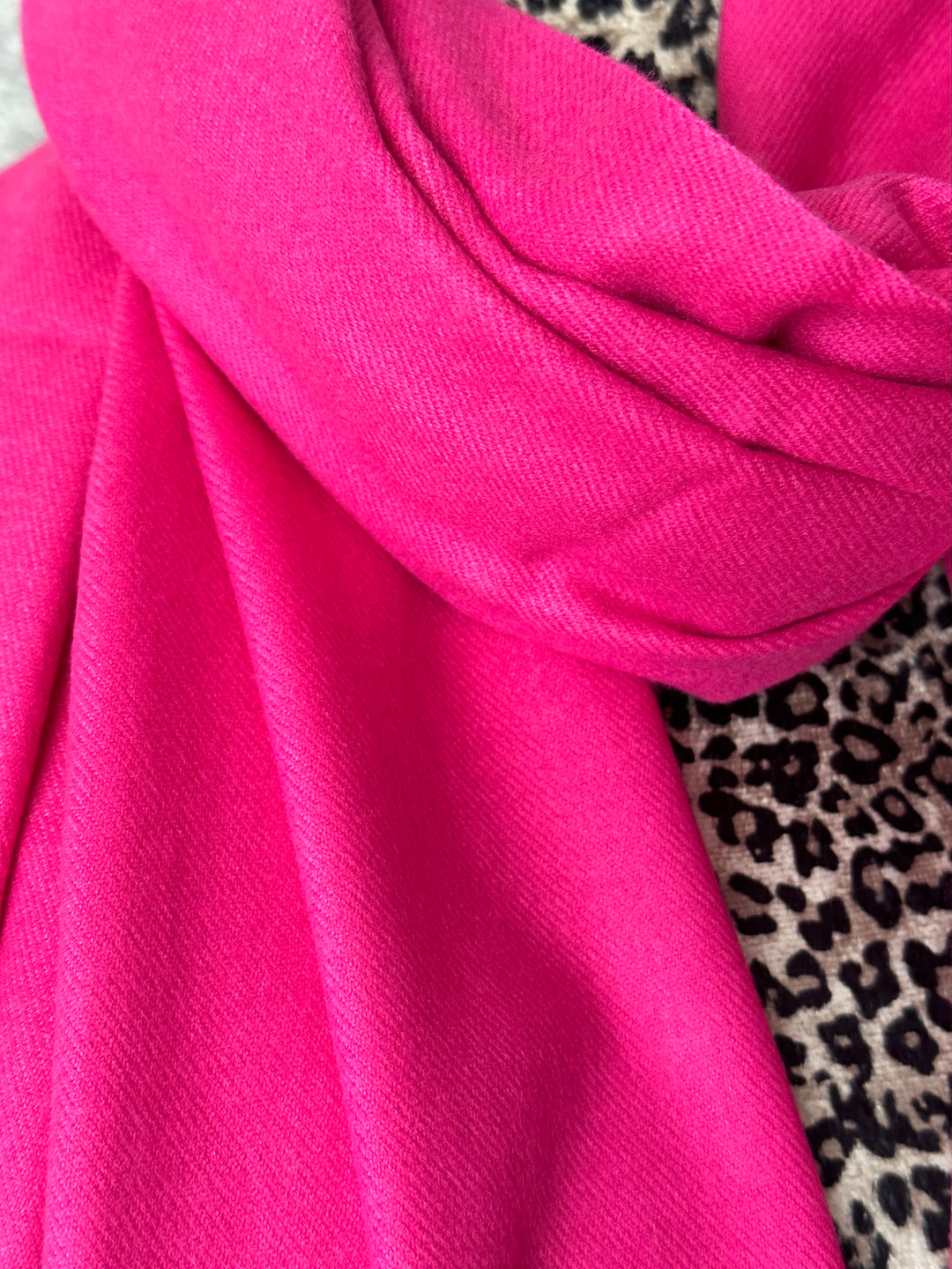 Luxury Pashmina Scarf - Magenta