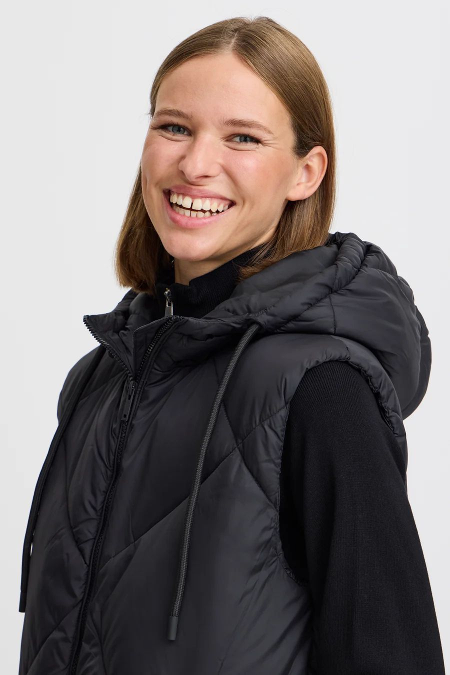 Byoung Bybomina Gilet, Black