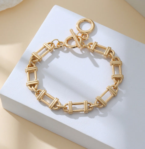 Chunky Bracelet, Gold